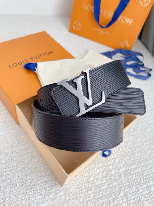 Louis vuitton Belts-776